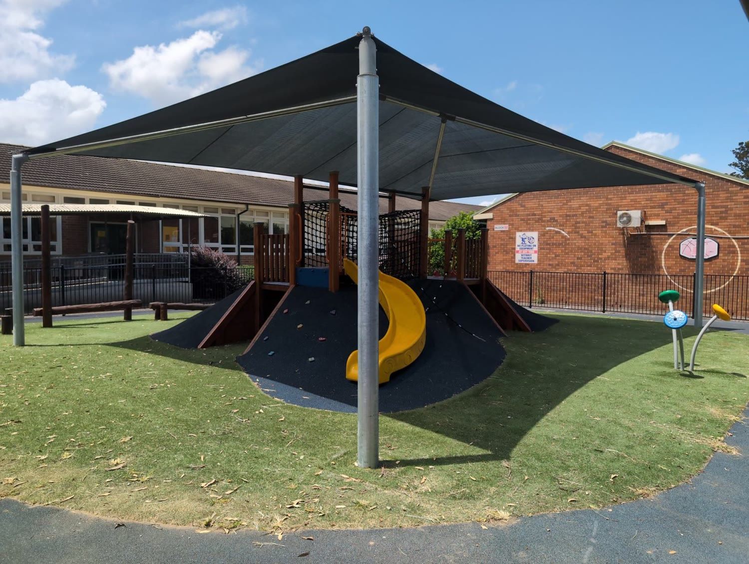 Framed playground canopy & slide